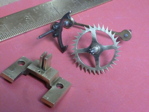 Good set old - good, fusee