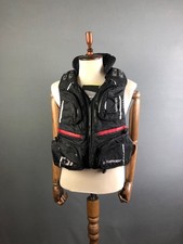 Daiwa Tournament Men's Full Zip Floating Vest Size XL Black Nylon Multipocket