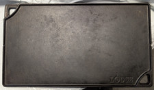 Lodge LDP3 42.55 x 24.13 cm / 16.75 x 9.5 inch Pre-Seasoned Cast Iron Griddle