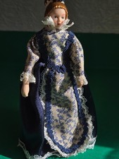doll house accessories lady figure in Tudor period dress  1.12 th F