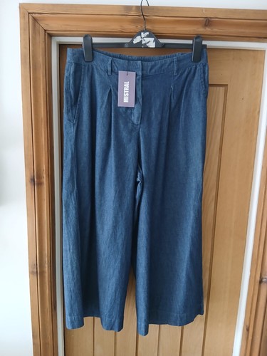Bnwt mistral chambray cropped - bnwt,