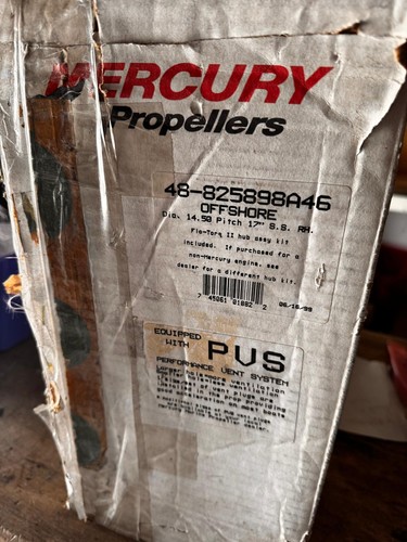 Mercury offshore 825898a46 - mercury,