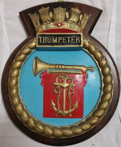 Hms trumpeter ship crest - -ship,