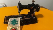 Singer Featherweight 221K Ornament Handmade Christmas Sewing Gift + FREE Lace