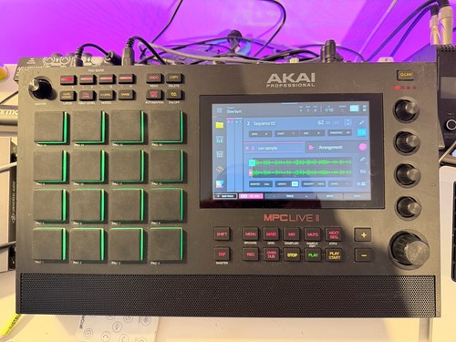 Akai mpc live 1tb ssd - akai, 2