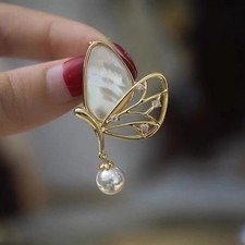 Enamel White butterfly Pearls