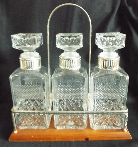 Hobnail cut square whisky - 3,