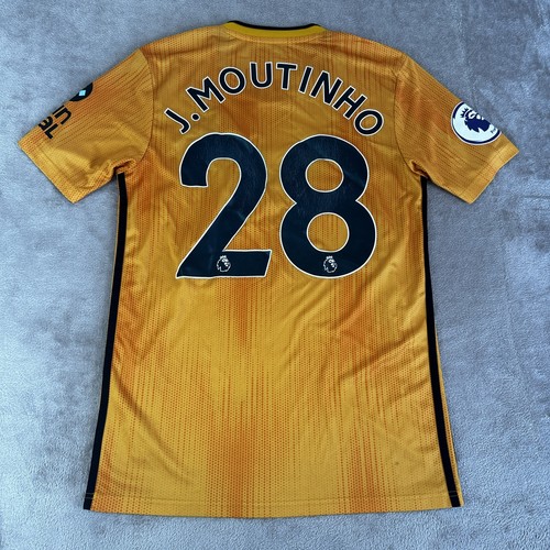 Wolverhampton wanderers - wolverhampton,