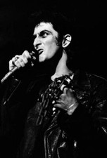 Gary Holton lead singer with