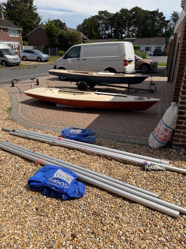 Laser dinghies with road - dinghies,