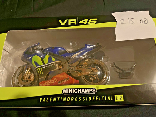 Valentino rossi minichamps - rossi,