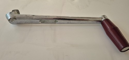 Lewmar bronze winch handle - ,