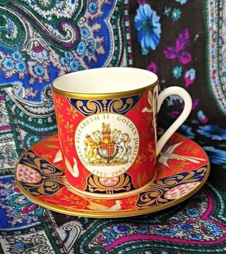 Royal worcester queen - royal,