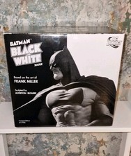 Batman Black and White Statue Frank Miller  (DC Direct 2008)