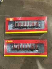 Hornby Ota Timber Wagons Pair