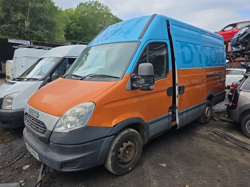Iveco daily 35s13v panel van - iveco,