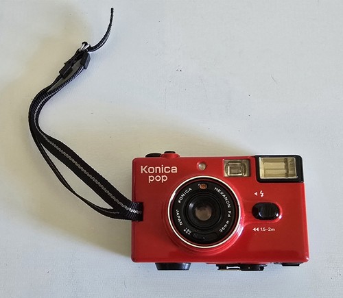 Red konica pop auto date - konica,