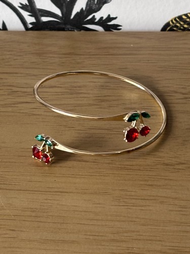 Rhinestone cherry gold - gold, upper