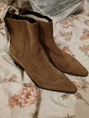 Zara suede boots size - suede, 7