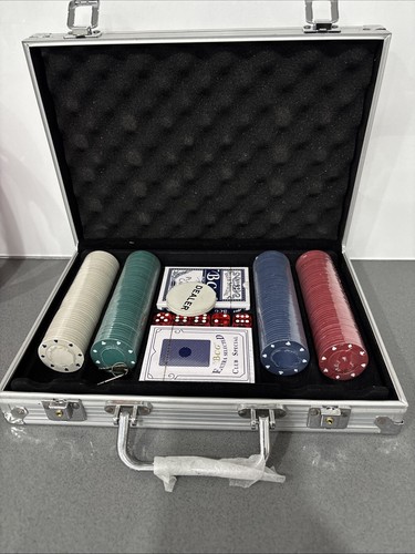 200 piece poker set deluxe - 200,
