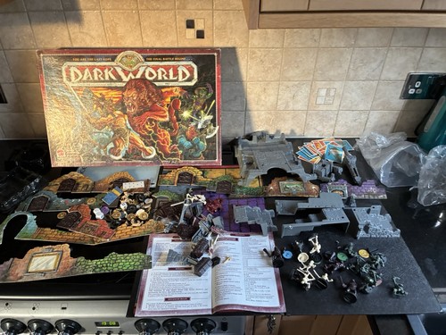 Vintage 1992 dark world board - vintage,