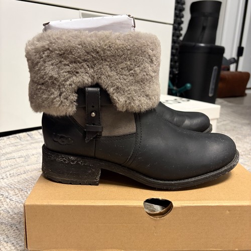 Ugg women chyler short black - women's,