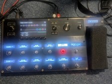 Line 6 Helix Floor – Amp