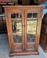 Vintage Old Charm Hi Fi/Record/Stereo Cabinet 2 Adjustable Shelves Tudor Brown 