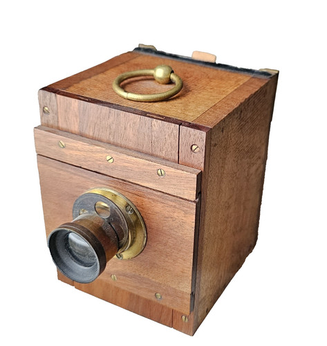 Small box wooden - field, camera