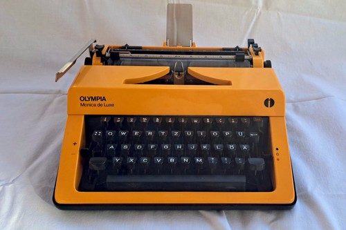 Vintage 1979 olympia monica - vintage,