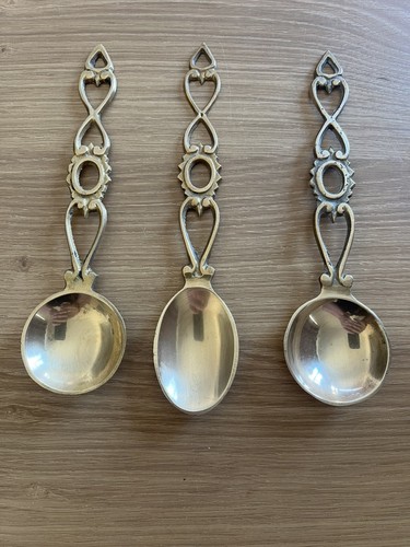 Three vintage welsh love - three,