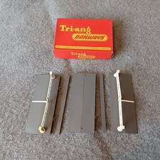 Tri-ang R70 Level Crossing