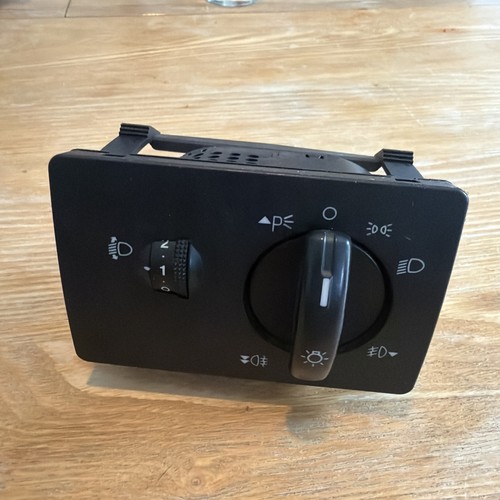 Ford focus mk2 headlight - 05-10,