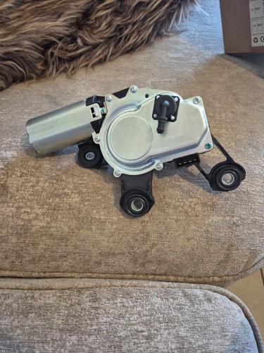 Audi rear wiper motor - audi, motor-