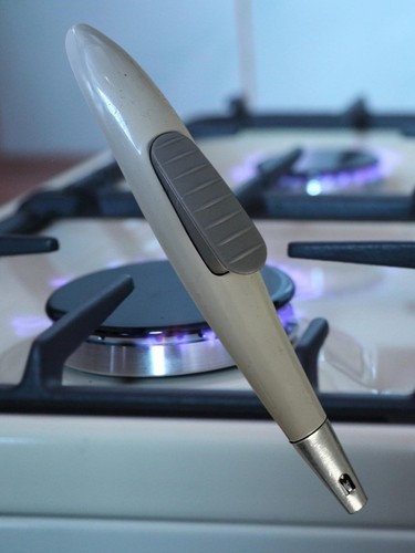 Piezo gas lighter - gas,