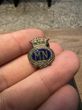 vintage Merchant Navy lapel badge metal & enamel