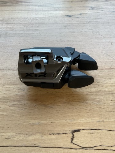 Shimano xtr di2 shift - shimano,