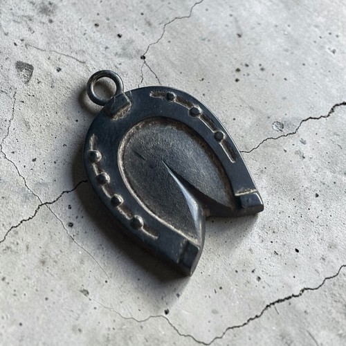 Vintage victorian whitby jet - whitby,
