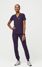  figs scrub tops one joggers pants trousers purple jam xs petite Zamora Caterina