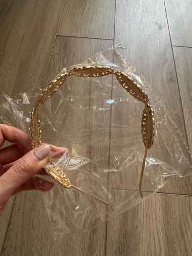 Gold tone vintage - gold, style