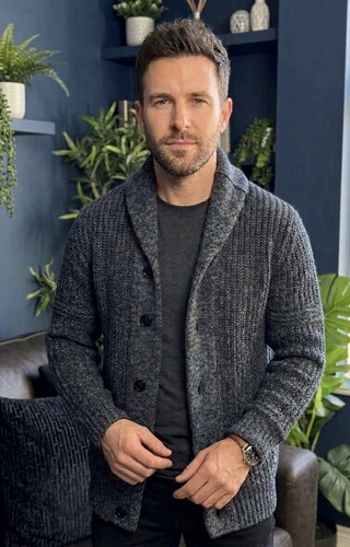 Strum fisherman shawl - ma.strum,