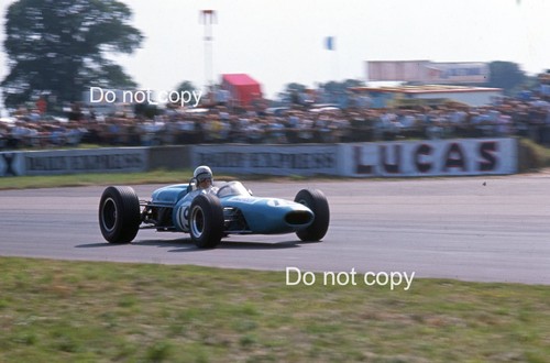 John surtees lola t100 - john,