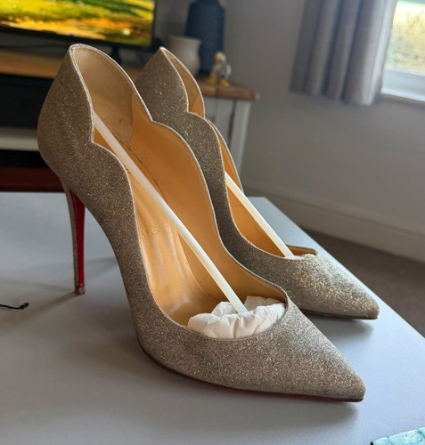 Christian louboutin hot chick - christian,