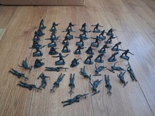 Vintage Toy Plastic Soldiers