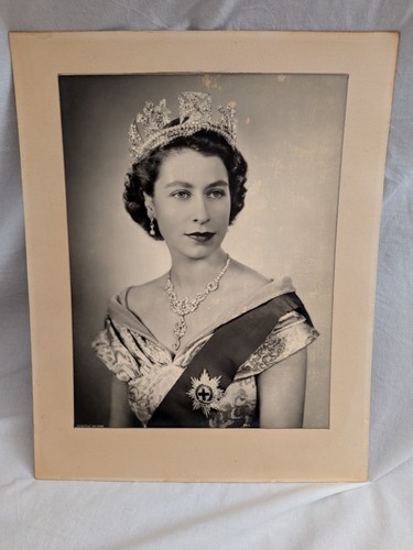 Original queen elizabeth - elizabeth, ii