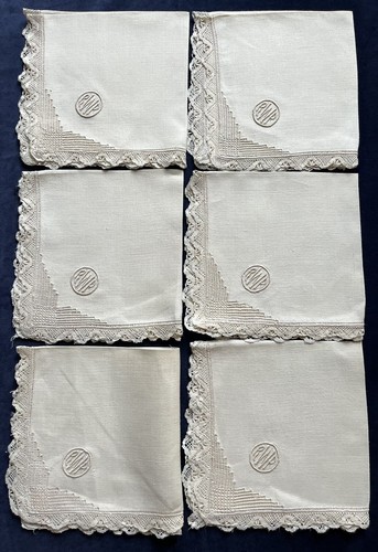 Vintage linen dinner napkins - 6,