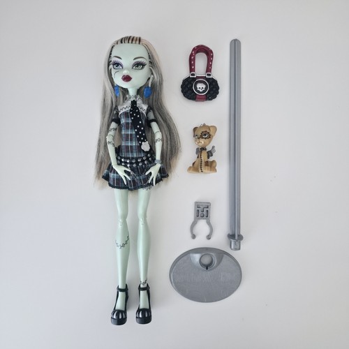 Monster high first - first, wave