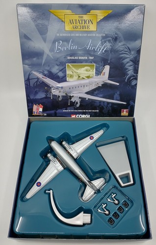 Corgi 47111 144 - 1:144, diecast
