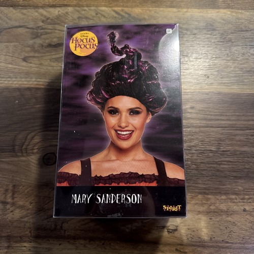 Hocus pocus mary - pocus, sanderson