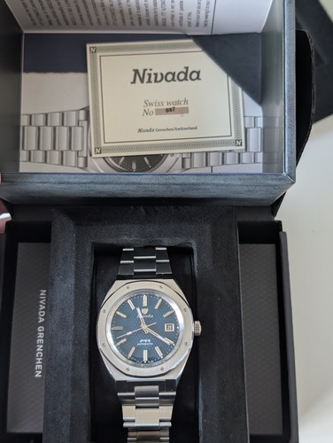 Nivada grenchen f77 automatic - nivada,